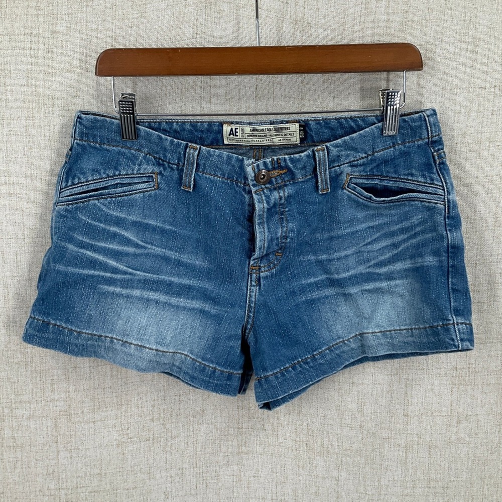 American Eagle Denim Shorts Womens 8 Blue Cotton Blend Low‎ Rise Y2K Boho Casual